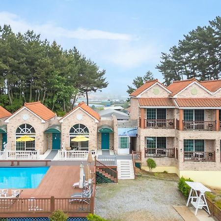 Taean Atirans Beach Pension Exterior foto