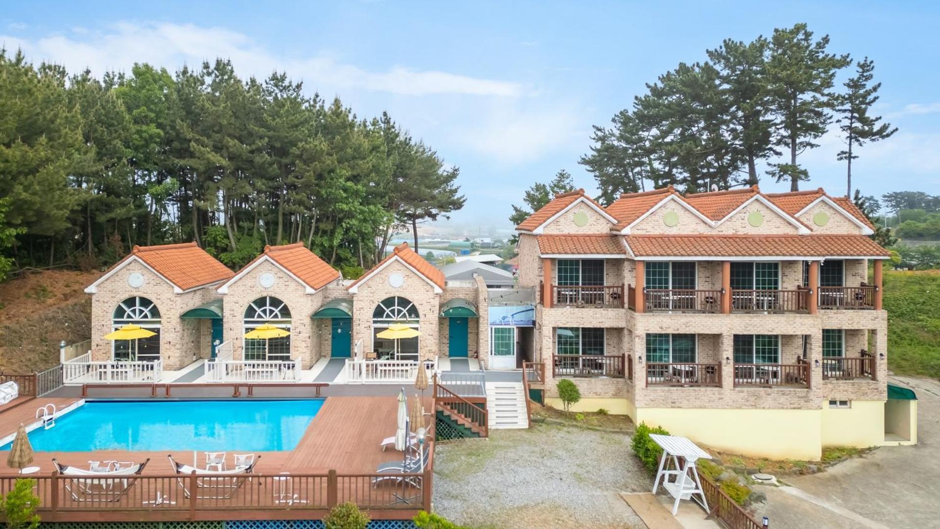 Taean Atirans Beach Pension Exterior foto